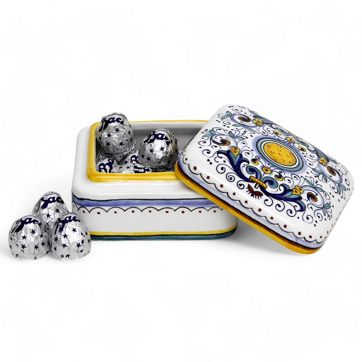 LOVE.ly Deruta Keepsake Square Box with 12 Baci Perugina - RICCO DERUTA design